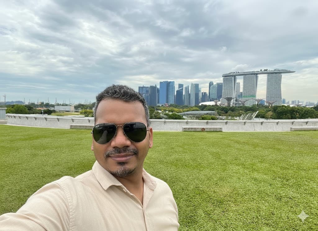 Singapore skyline — Marina Bay Sands in the background